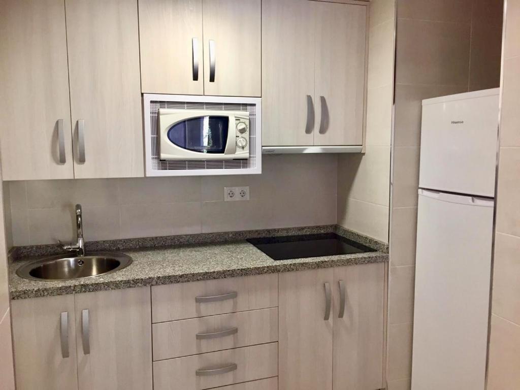 Apartamentos En Alquiler Chinasol Almuñécar Exteriér fotografie